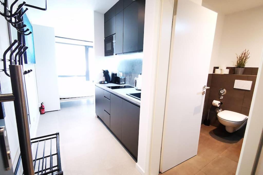 Hh 03 By Rockchair - Superhost Status - Modernes Apartment Mit Sonnigem Balkon & Premium Boxspringbetten In Winterhude - Hamburg Top Geheimtipp Экстерьер фото